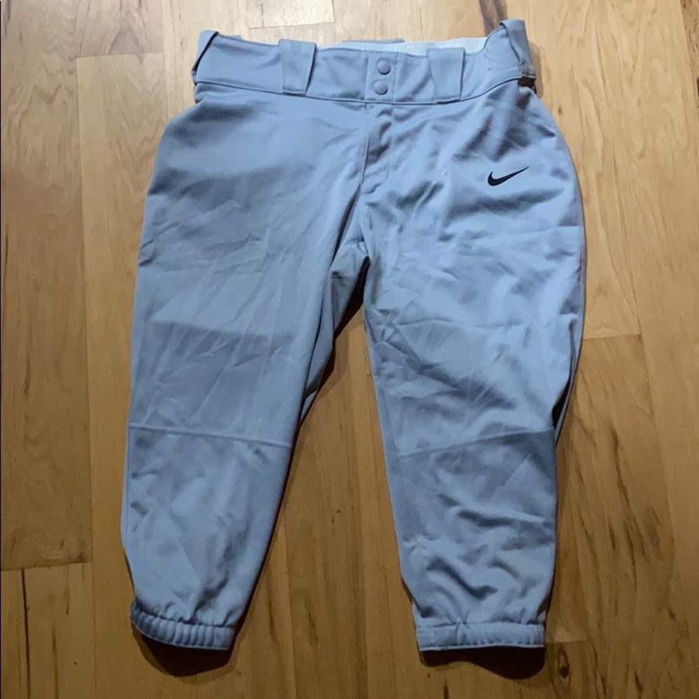 Women’s gray Nike softball pants PERFECT CONDITION